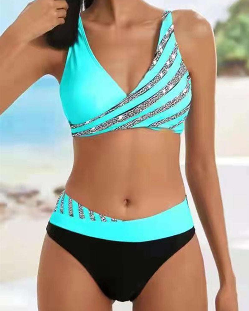 Tereza - Tisknuté bikiny v teplých tónech